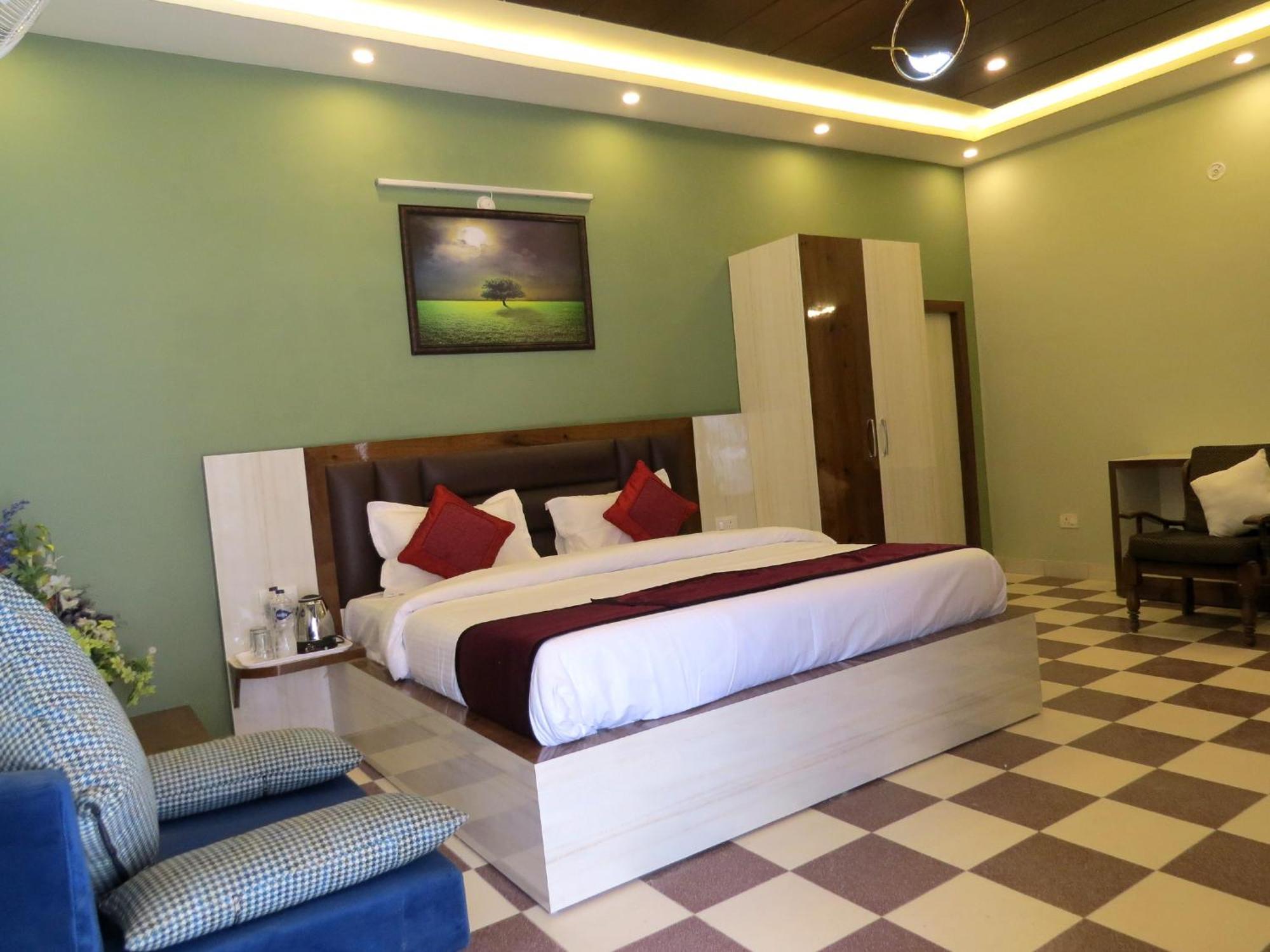 Hotel Haya Palace Nainital Exterior foto